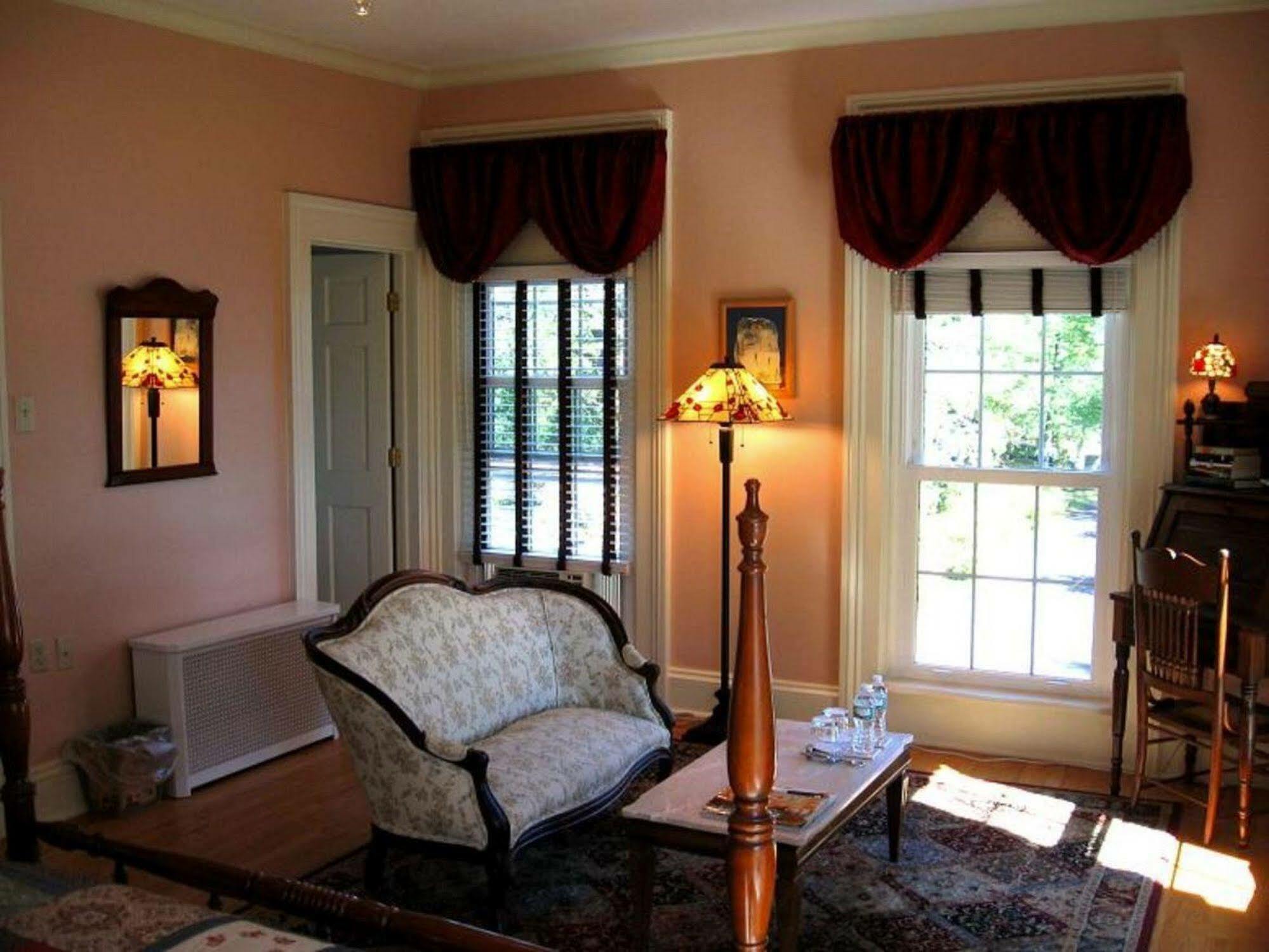 Mariaville Lake B & B Pattersonville Extérieur photo
